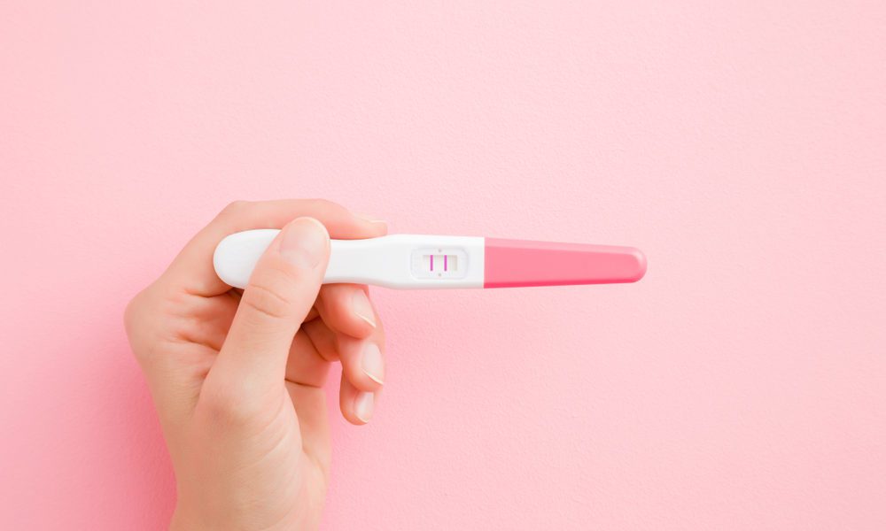 Menstruação atrasada e teste de gravidez negativo, o que pode ser